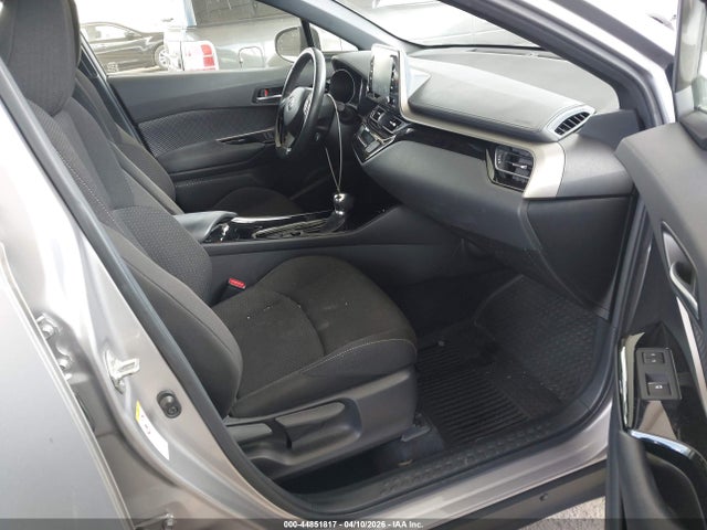 Toyota C-HR XLE 2019 JTNKHMBX4K1055918 Image 5