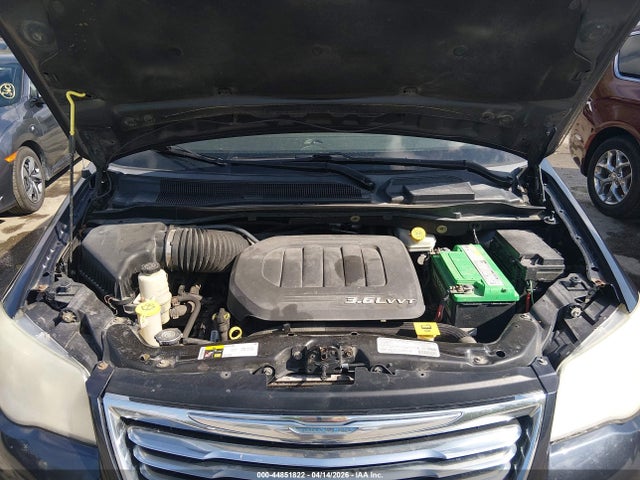 Продажа на аукционе авто 2013 Chrysler Town & Country Touring-l, vin: 2C4RC1CG6DR716071, номер лота: 44851822