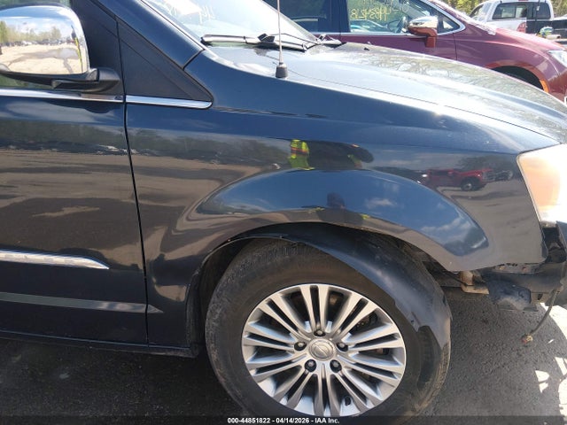 Продажа на аукционе авто 2013 Chrysler Town & Country Touring-l, vin: 2C4RC1CG6DR716071, номер лота: 44851822