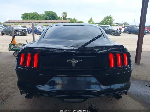 Ford Mustang V6 2016 1FA6P8AM2G5209202 Image 16