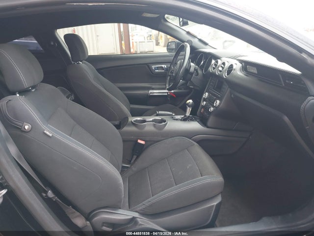 Ford Mustang V6 2016 1FA6P8AM2G5209202 Image 5