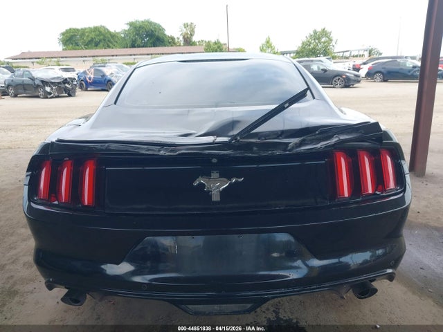 1FA6P8AM2G5209202 Ford Mustang V6