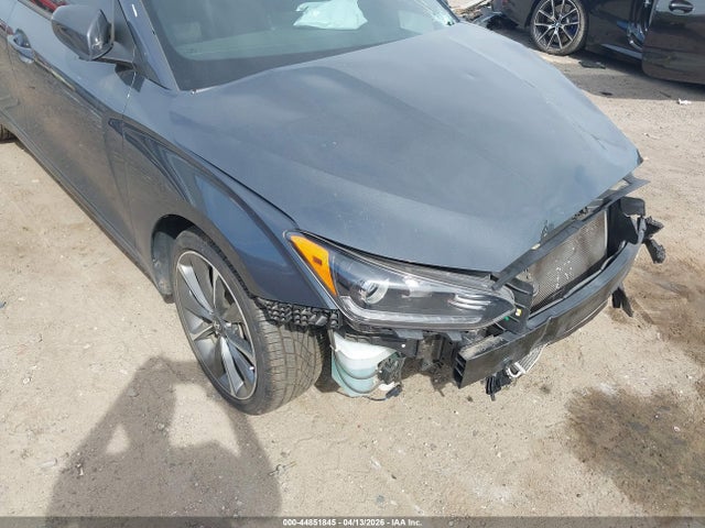 Продаж на аукціоні авто 2019 Hyundai Veloster 2.0 Premium, vin: KMHTG6AF6KU007301, номер лоту: 44851845