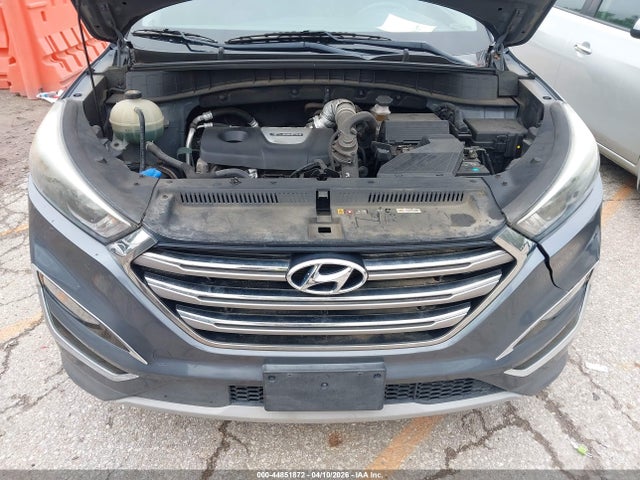 2017 HYUNDAI TUCSON KM8J3CA27HU304231 Photo 9
