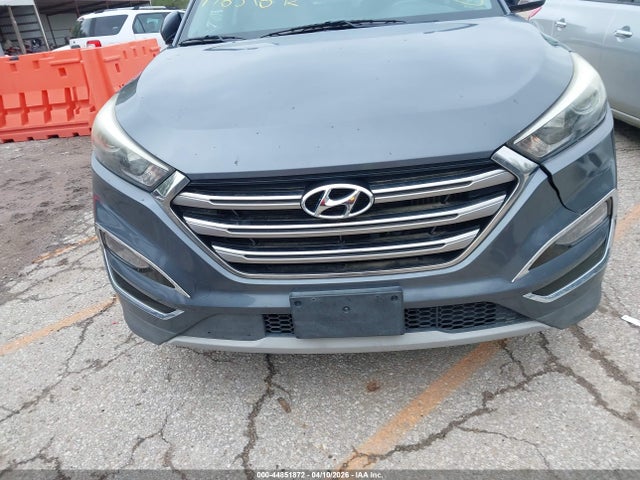 2017 HYUNDAI TUCSON KM8J3CA27HU304231 Photo 5