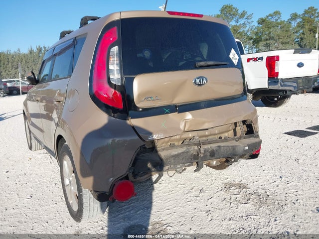 Продаж на аукціоні авто 2015 Kia Soul, vin: KNDJN2A25F7232319, номер лоту: 44851886