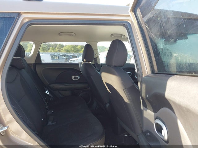Продаж на аукціоні авто 2015 Kia Soul, vin: KNDJN2A25F7232319, номер лоту: 44851886