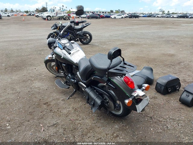 Kawasaki Vn900 B 2017 JKAVN2B19HA092234 Image 3
