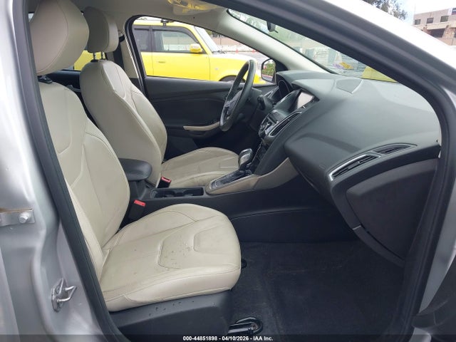 2015 FORD FOCUS 1FADP3N26FL355096 Photo 4