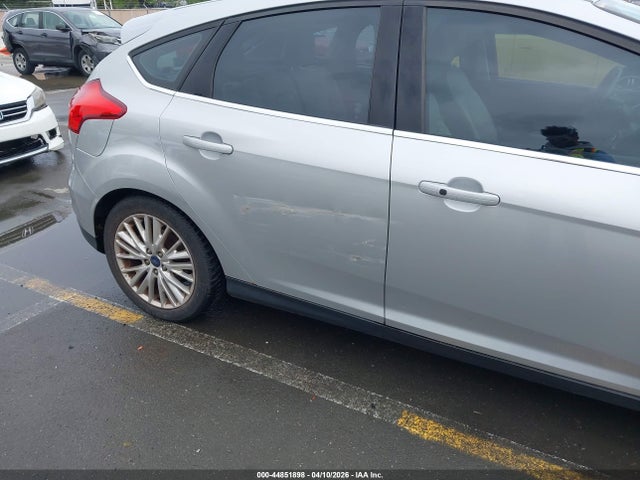 2015 FORD FOCUS 1FADP3N26FL355096 Photo 5