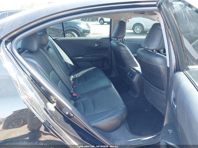 Aukcja sprzedaży 2016 Honda Accord Ex-l, vin: 1HGCR2F83GA233758, numer aukcji: 44851899