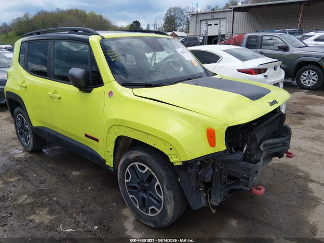 44851921 :رقم المزاد ، ZACCJBCB9HPE97493 vin ، 2017 Jeep Renegade Trailhawk 4x4 مزاد بيع