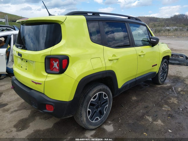 44851921 :رقم المزاد ، ZACCJBCB9HPE97493 vin ، 2017 Jeep Renegade Trailhawk 4x4 مزاد بيع