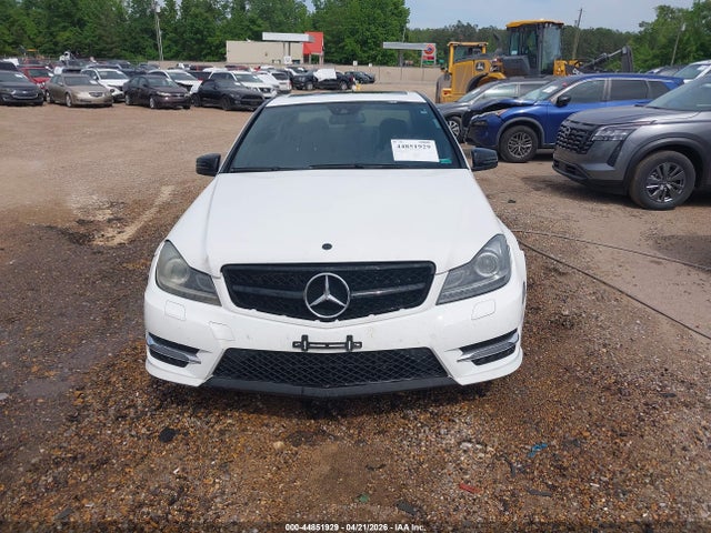 Продаж на аукціоні авто 2013 Mercedes-benz C 300 Sport 4matic, vin: WDDGF8AB4DG054173, номер лоту: 44851929