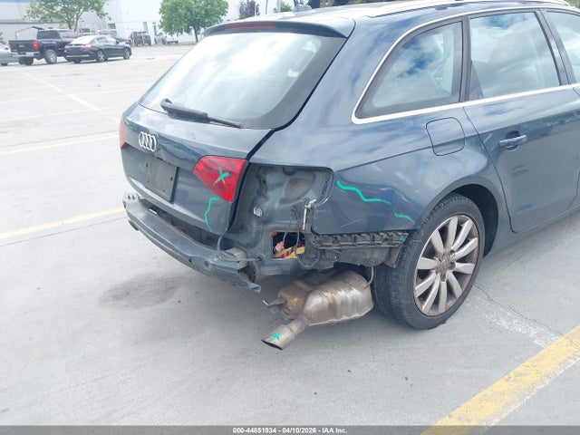 Продажа на аукционе авто 2009 Audi A4 2.0t Avant, vin: WAUGF98K09A219620, номер лота: 44851934