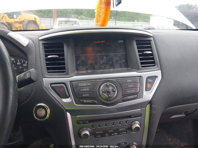 Продажа на аукционе авто 2017 Nissan Pathfinder Sl, vin: 5N1DR2MN3HC637611, номер лота: 44851943