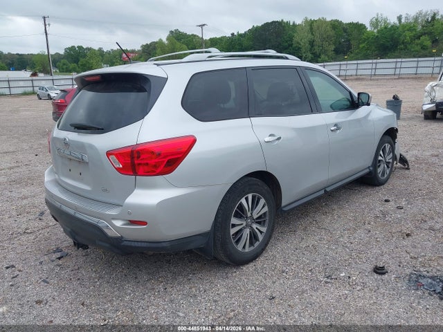 Продажа на аукционе авто 2017 Nissan Pathfinder Sl, vin: 5N1DR2MN3HC637611, номер лота: 44851943