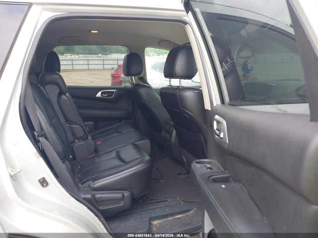Продажа на аукционе авто 2017 Nissan Pathfinder Sl, vin: 5N1DR2MN3HC637611, номер лота: 44851943