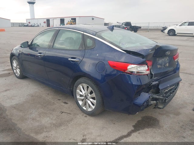 2016 Kia Optima Ex მანქანა იყიდება აუქციონზე, vin: 5XXGU4L30GG108921, აუქციონის ნომერი: 44851951