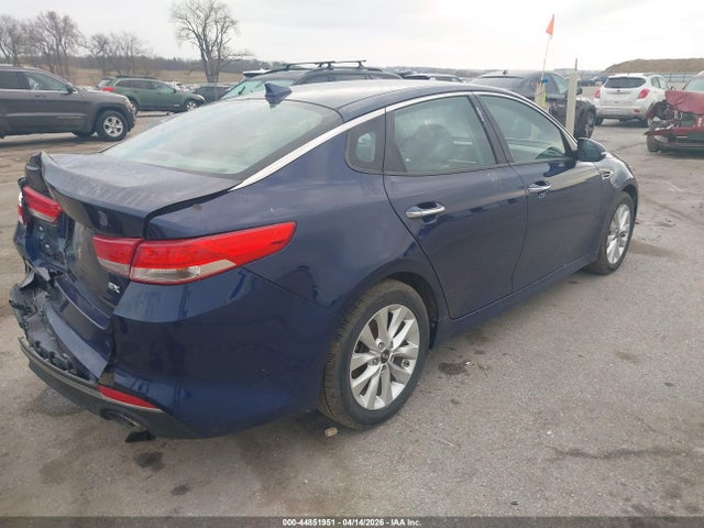2016 Kia Optima Ex მანქანა იყიდება აუქციონზე, vin: 5XXGU4L30GG108921, აუქციონის ნომერი: 44851951