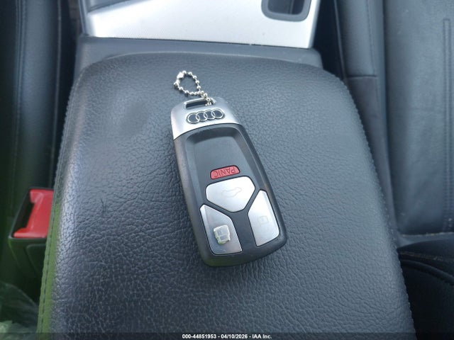 2017 AUDI A4 WAUENAF46HN014102 Photo 10