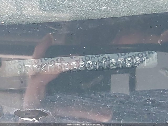 JTDKDTB36G1127961 Toyota Prius C Two