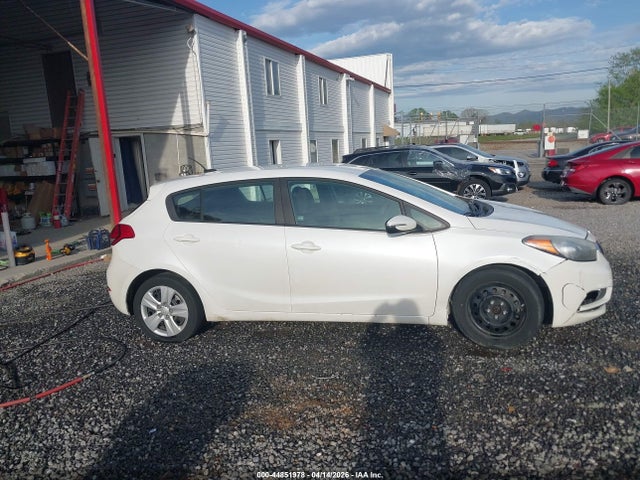 44851978 :رقم المزاد ، KNAFK5A87G5618741 vin ، 2016 Kia Forte Lx مزاد بيع