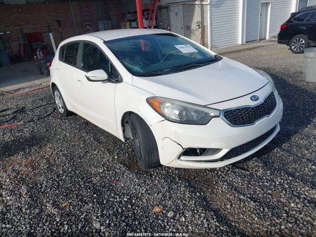 44851978 :رقم المزاد ، KNAFK5A87G5618741 vin ، 2016 Kia Forte Lx مزاد بيع