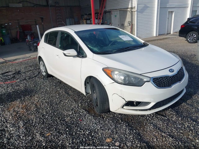 44851978 :رقم المزاد ، KNAFK5A87G5618741 vin ، 2016 Kia Forte Lx مزاد بيع