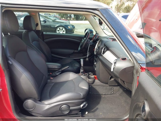 2012 MINI COOPER WMWSU3C58CT369730 Photo 4