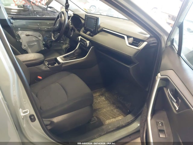 Auction sale of the 2020 Toyota Rav4 Xle, vin: 2T3P1RFV2LW126685, lot number: 44852024