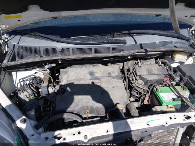 5TDDK3DC8FS115047 Toyota Sienna Limited Premium 7 Passenger