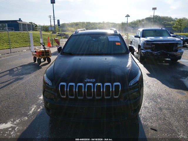 2016 Jeep Cherokee Latitude მანქანა იყიდება აუქციონზე, vin: 1C4PJMCS0GW121988, აუქციონის ნომერი: 44852030