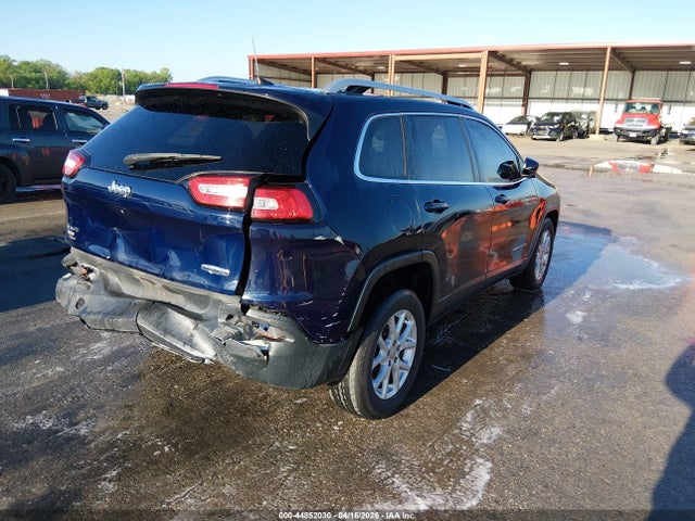 2016 Jeep Cherokee Latitude მანქანა იყიდება აუქციონზე, vin: 1C4PJMCS0GW121988, აუქციონის ნომერი: 44852030