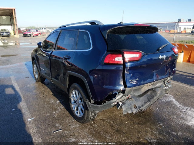2016 Jeep Cherokee Latitude მანქანა იყიდება აუქციონზე, vin: 1C4PJMCS0GW121988, აუქციონის ნომერი: 44852030