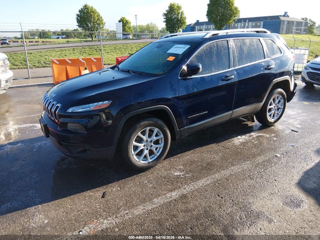 2016 Jeep Cherokee Latitude მანქანა იყიდება აუქციონზე, vin: 1C4PJMCS0GW121988, აუქციონის ნომერი: 44852030