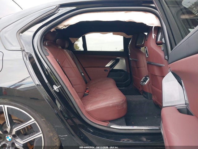 44852034 :رقم المزاد ، WBA33EH04SCU72562 vin ، 2025 Bmw 740i Xdrive مزاد بيع