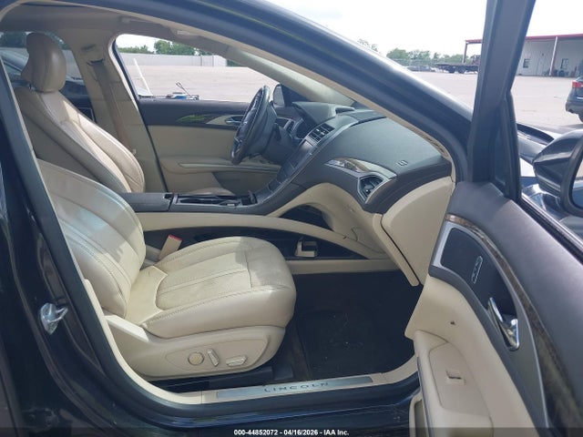 3LN6L2J99ER808893 Lincoln MKZ