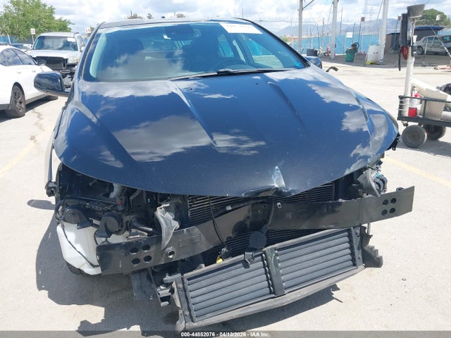1G1RD6S50HU183307 Chevrolet Volt Premier