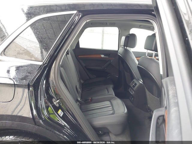 Продажа на аукционе авто 2021 Audi Q5 Premium Plus 45 Tfsi Quattro S Tronic, vin: WA1BAAFY6M2021724, номер лота: 44852088