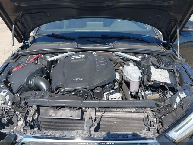 44852136 :رقم المزاد ، WAUENAF47KA052954 vin ، 2019 Audi A4 45 Premium مزاد بيع