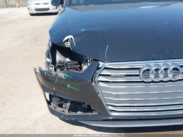 44852136 :رقم المزاد ، WAUENAF47KA052954 vin ، 2019 Audi A4 45 Premium مزاد بيع