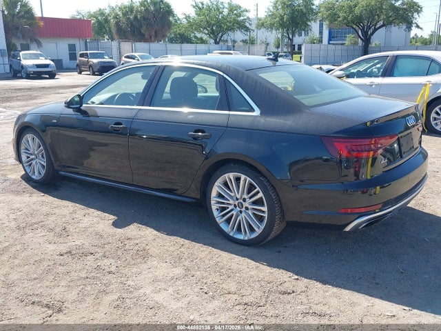 44852136 :رقم المزاد ، WAUENAF47KA052954 vin ، 2019 Audi A4 45 Premium مزاد بيع