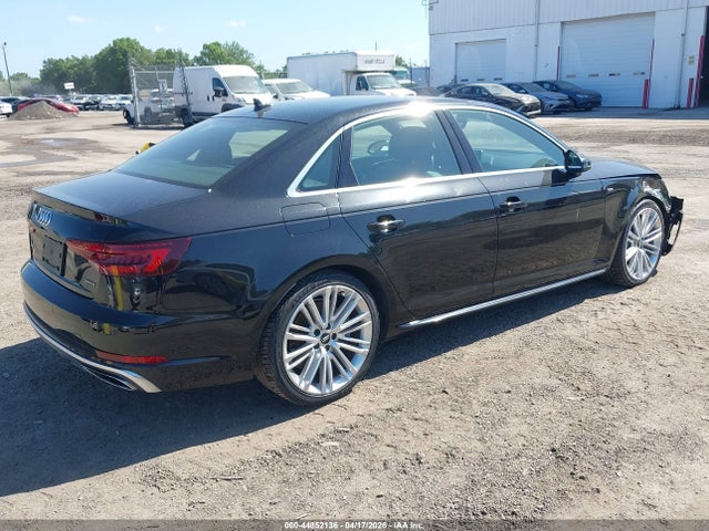 44852136 :رقم المزاد ، WAUENAF47KA052954 vin ، 2019 Audi A4 45 Premium مزاد بيع