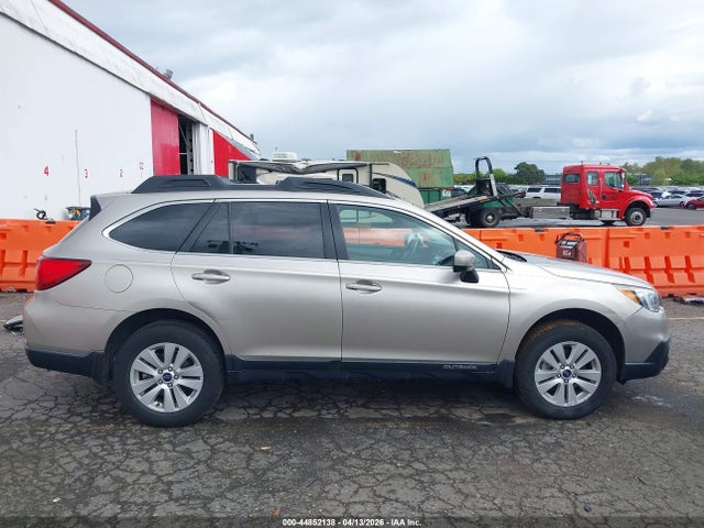 Продаж на аукціоні авто 2017 Subaru Outback 2.5i Premium, vin: 4S4BSACC7H3314328, номер лоту: 44852138