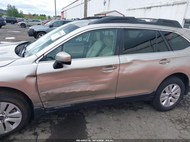 Продаж на аукціоні авто 2017 Subaru Outback 2.5i Premium, vin: 4S4BSACC7H3314328, номер лоту: 44852138