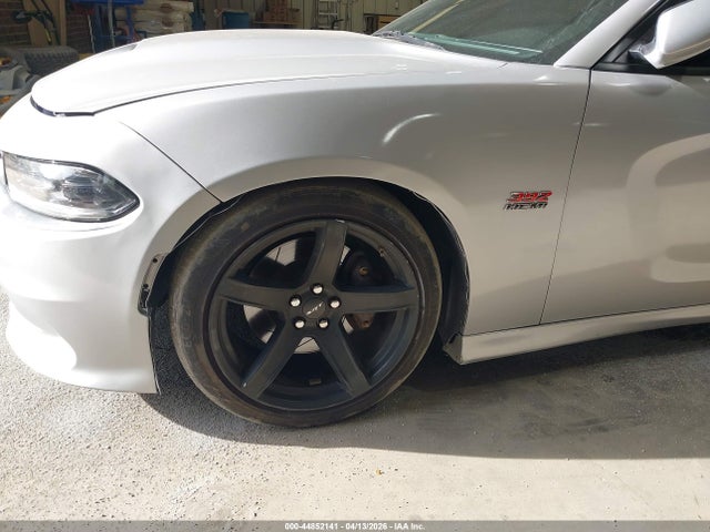 44852141 :رقم المزاد ، 2C3CDXGJXKH687063 vin ، 2019 Dodge Charger Scat Pack Rwd مزاد بيع
