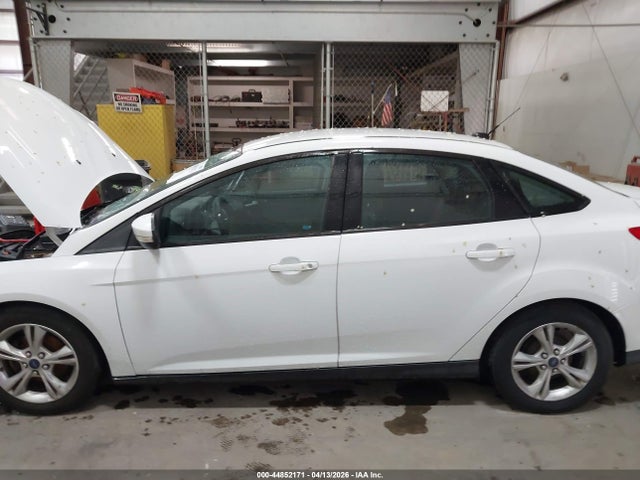 1FADP3F29EL373850 Ford FOCUS SE