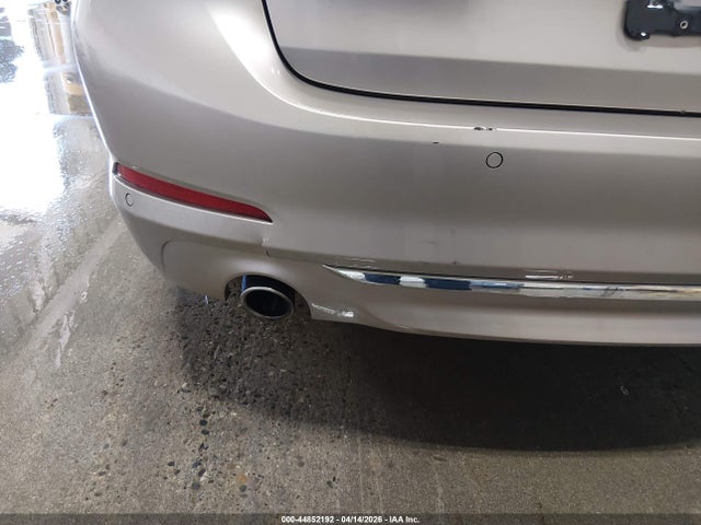 WBAJA7C50JG908925 BMW 530i Xdrive