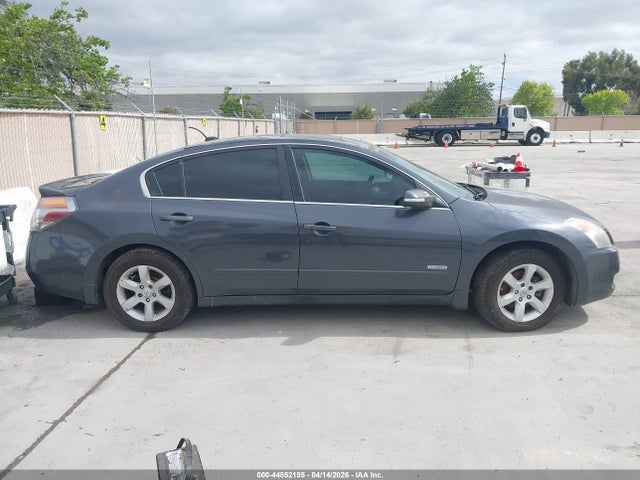 2009 Nissan Altima Hybrid მანქანა იყიდება აუქციონზე, vin: 1N4CL21E79C190777, აუქციონის ნომერი: 44852195